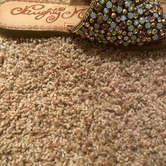 Sandals - Picture 3 of 3